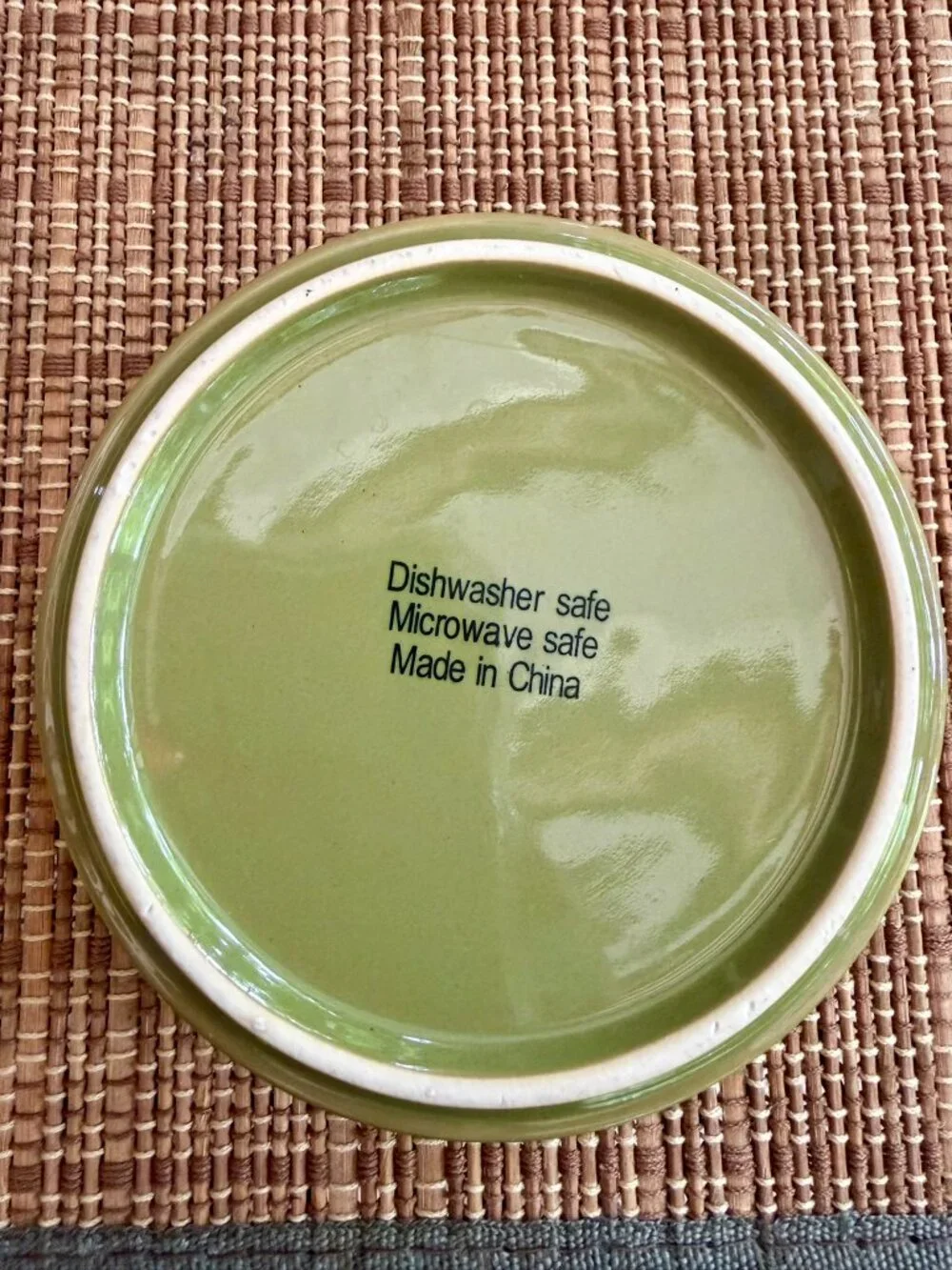 🐾 PET | Neutral Ceramic Dog Bowl – “WOOF”